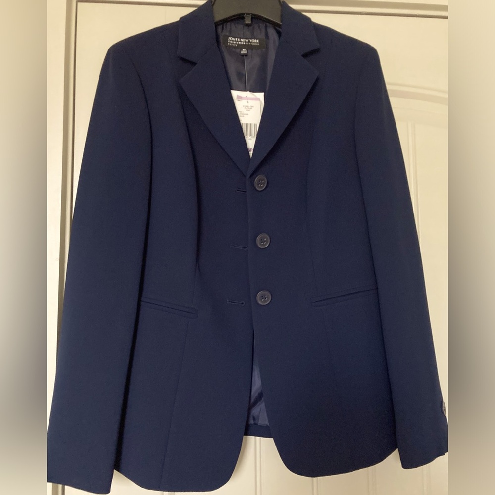 Brand new with tags navy blue lined Jones New York Jacket!